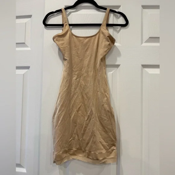 Spanx Shapewear - Picture 3 of 6